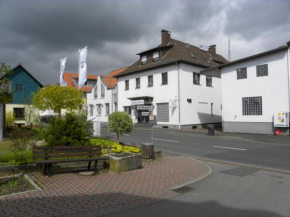 Гостиница Thüringer Hof  Вильдек
